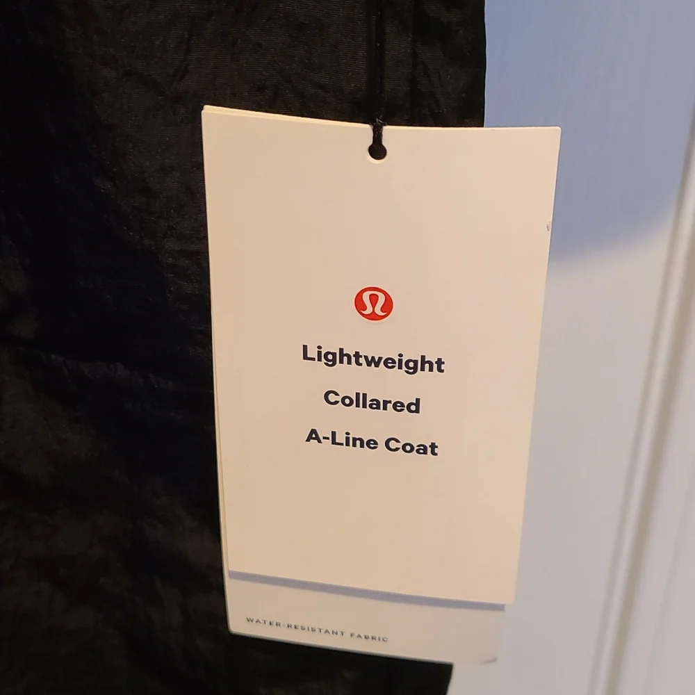 Lululemon Lightweight Collared A-Line Coat Size 12 in Black - Picture 7 of 13